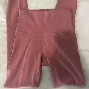 LULU LEMON Wunder under leggings